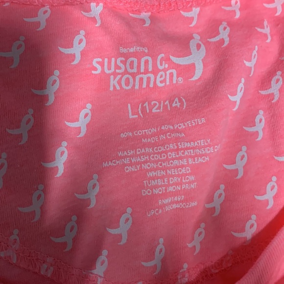 All for $15 size 12 shorts plus two tops size L (12-14) all NWT - Picture 12 of 14